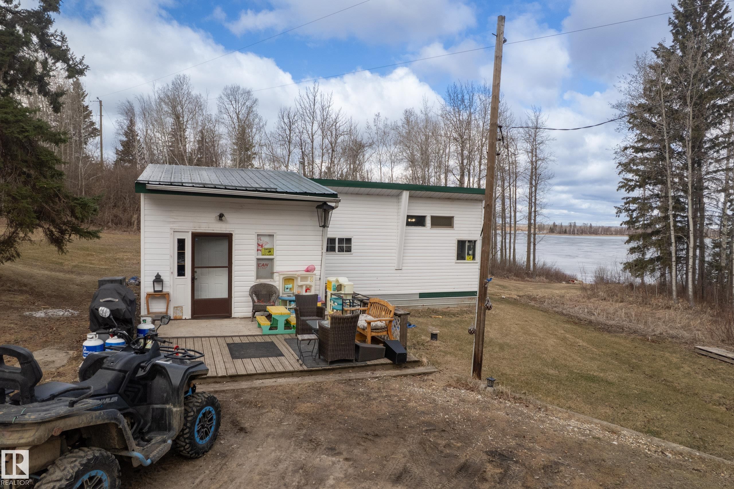 












106 52502 RGE ROAD 25

,
Rural Parkland County,




AB
T7Y 2M2

