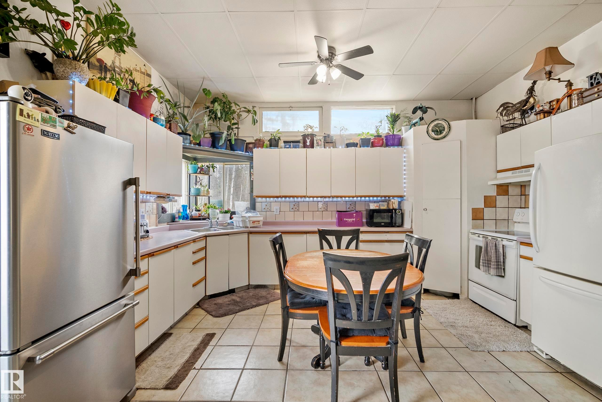 












106 52502 RGE ROAD 25

,
Rural Parkland County,




AB
T7Y 2M2

