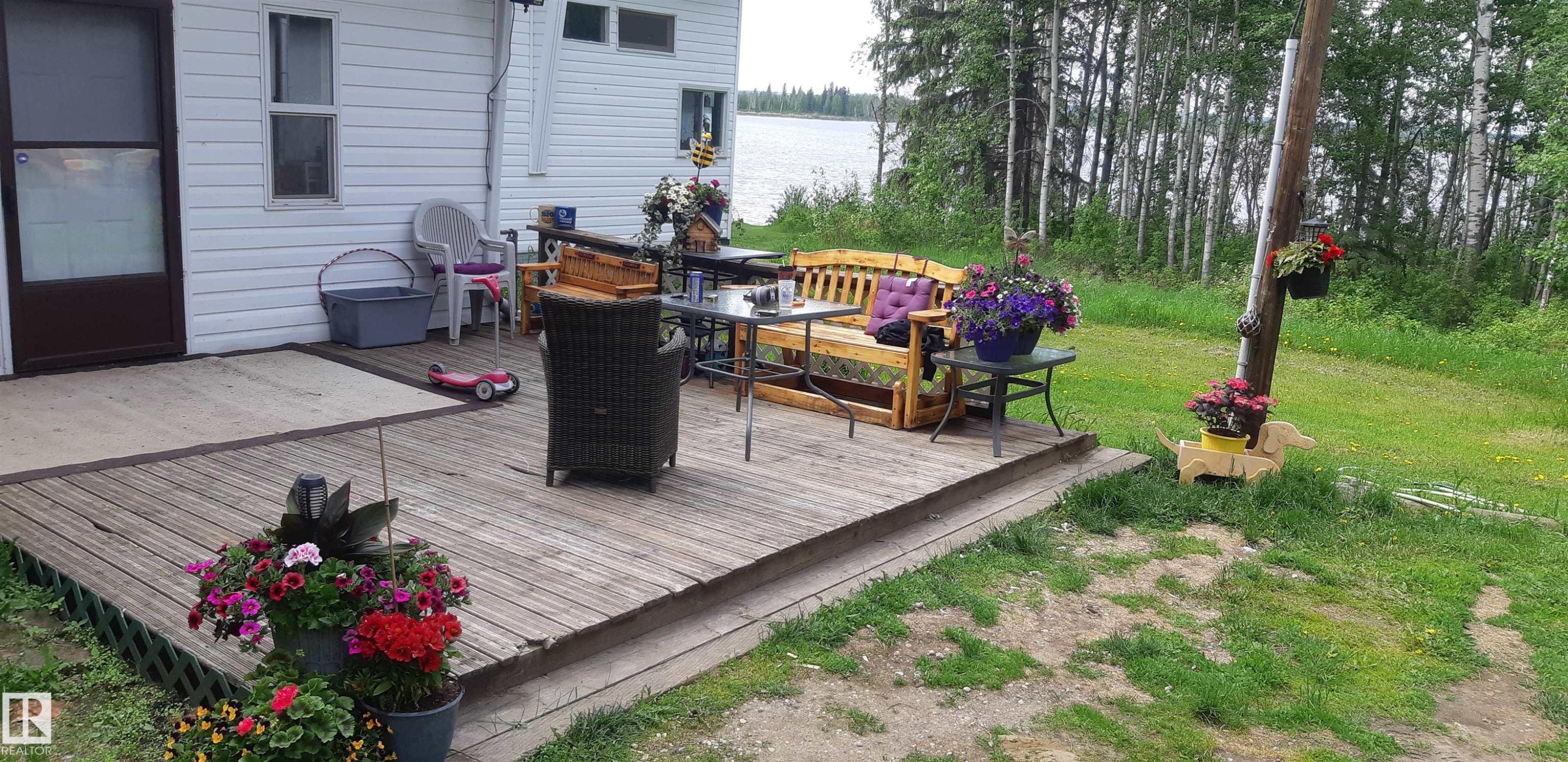 












106 52502 RGE ROAD 25

,
Rural Parkland County,




AB
T7Y 2M2

