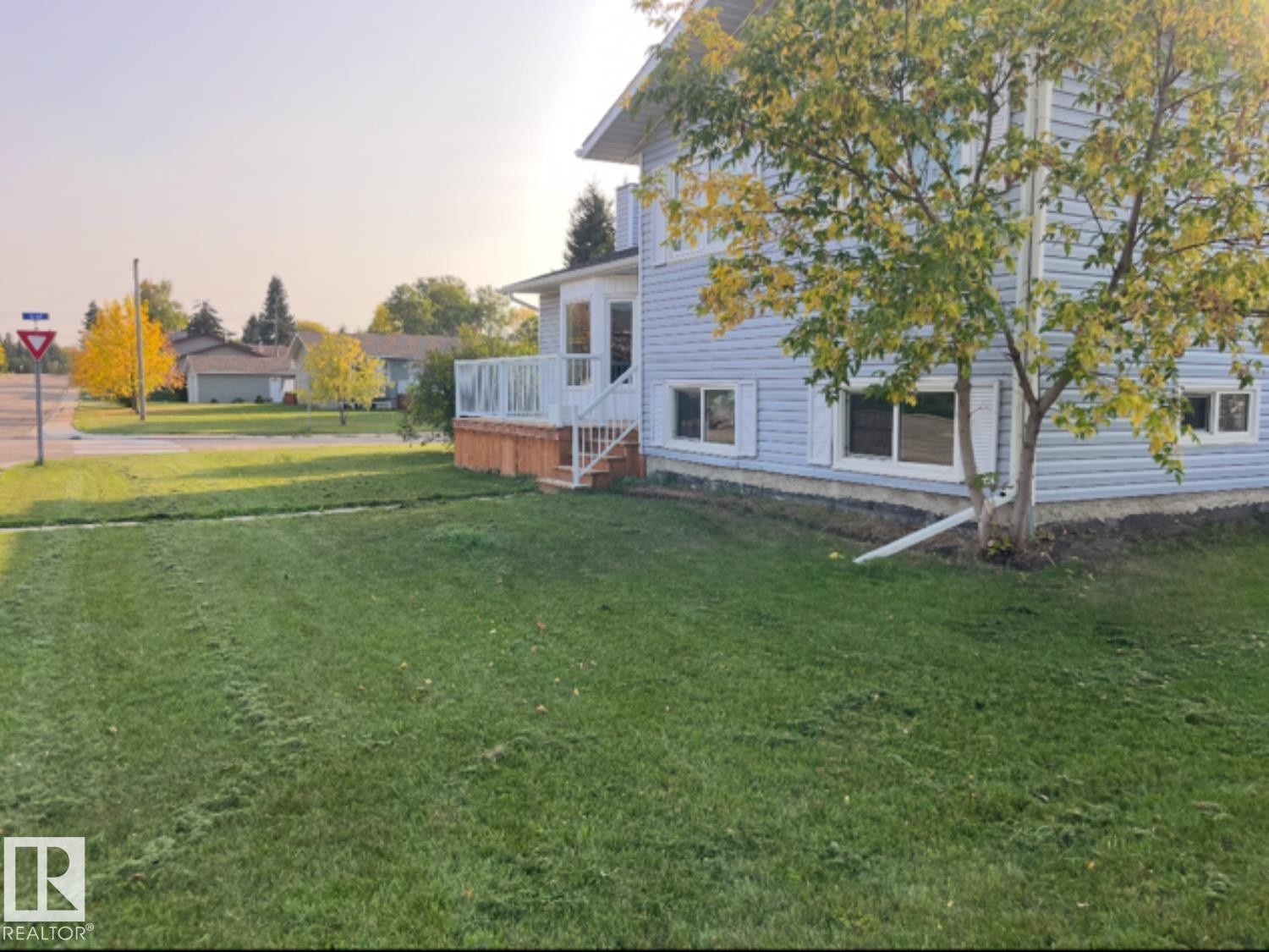 












6002 52 Avenue

,
Cold Lake,




AB
T9M 1T4

