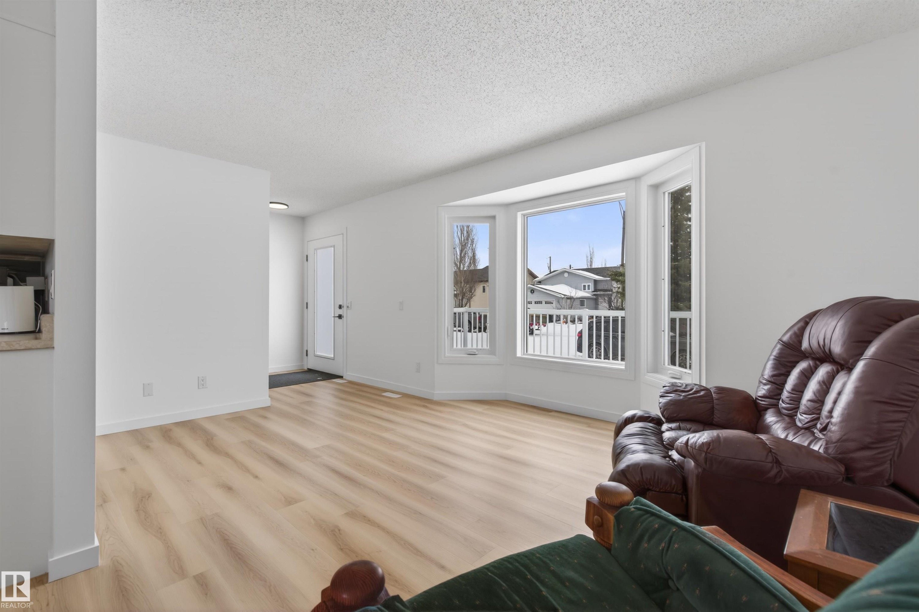 












6002 52 Avenue

,
Cold Lake,




AB
T9M 1T4

