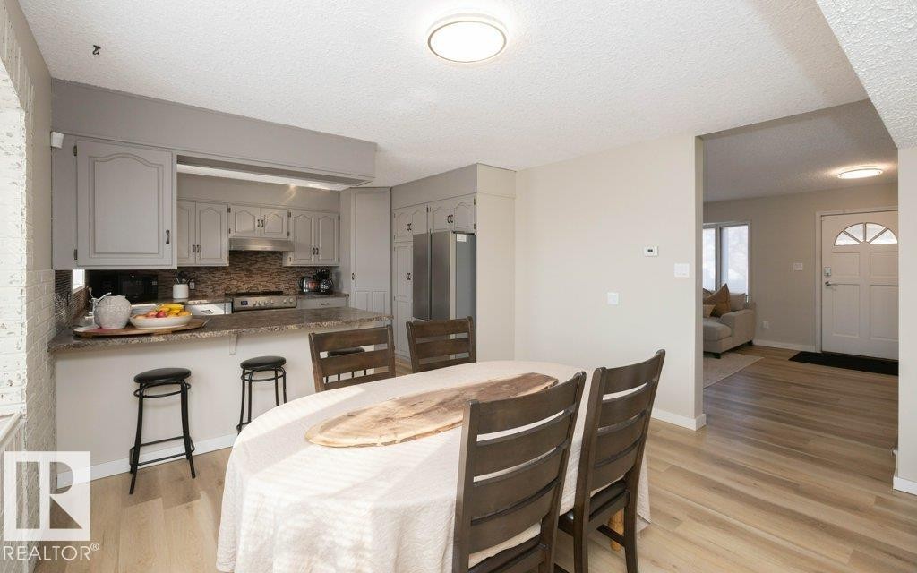 












10737 108A Avenue

,
Westlock,




AB
T7P 1C5

