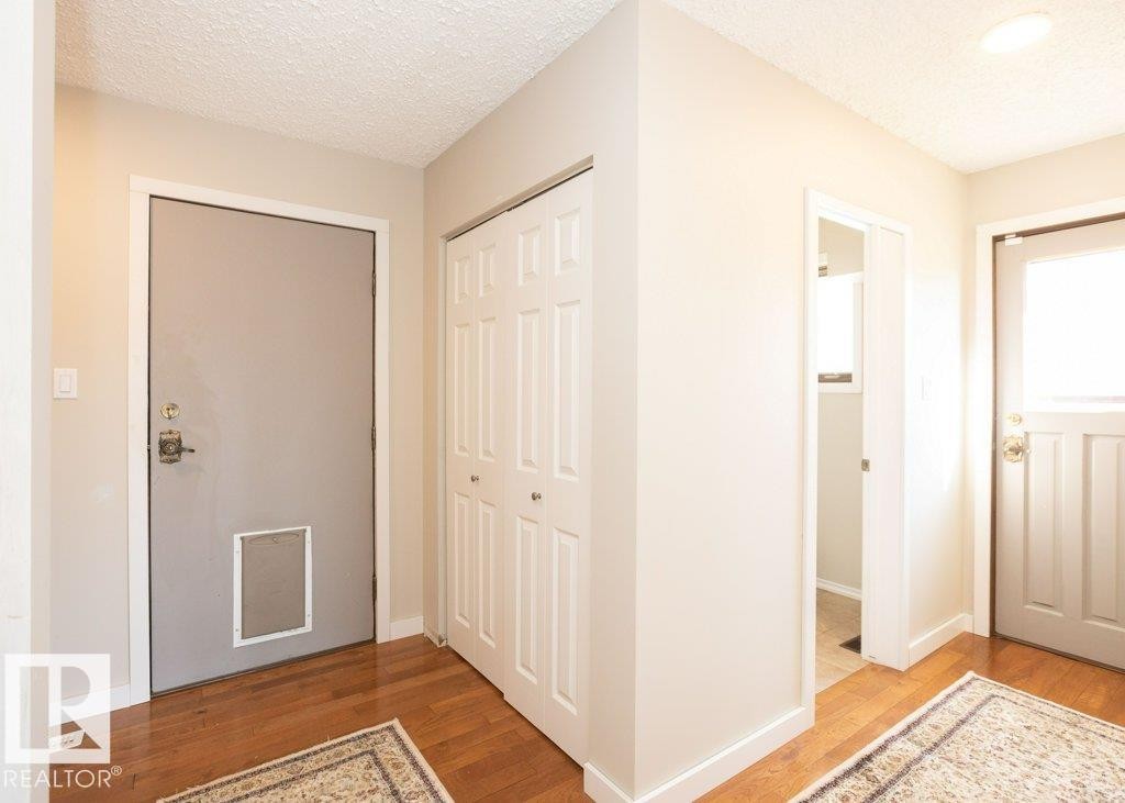 












10737 108A Avenue

,
Westlock,




AB
T7P 1C5

