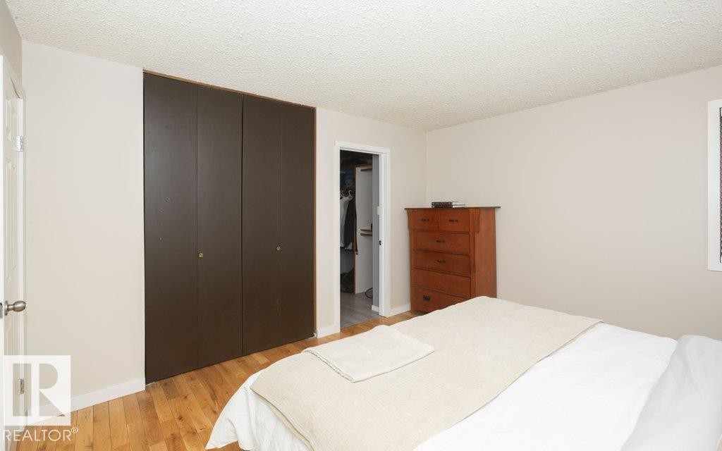 












10737 108A Avenue

,
Westlock,




AB
T7P 1C5

