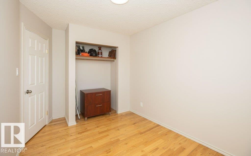 












10737 108A Avenue

,
Westlock,




AB
T7P 1C5

