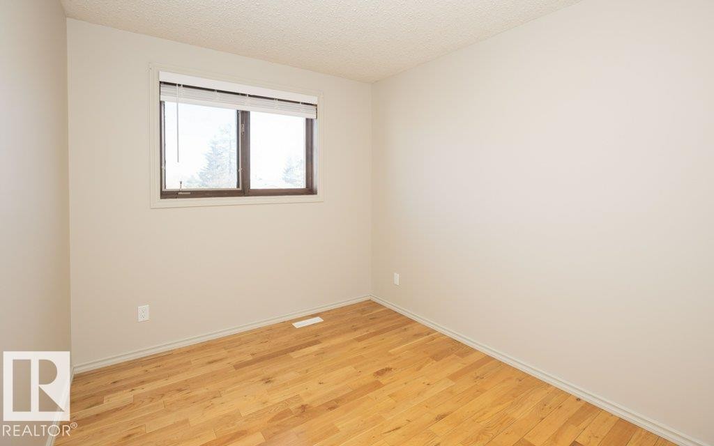 












10737 108A Avenue

,
Westlock,




AB
T7P 1C5

