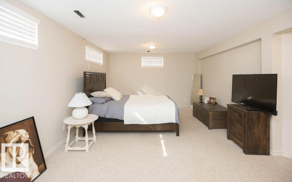 












10737 108A Avenue

,
Westlock,




AB
T7P 1C5

