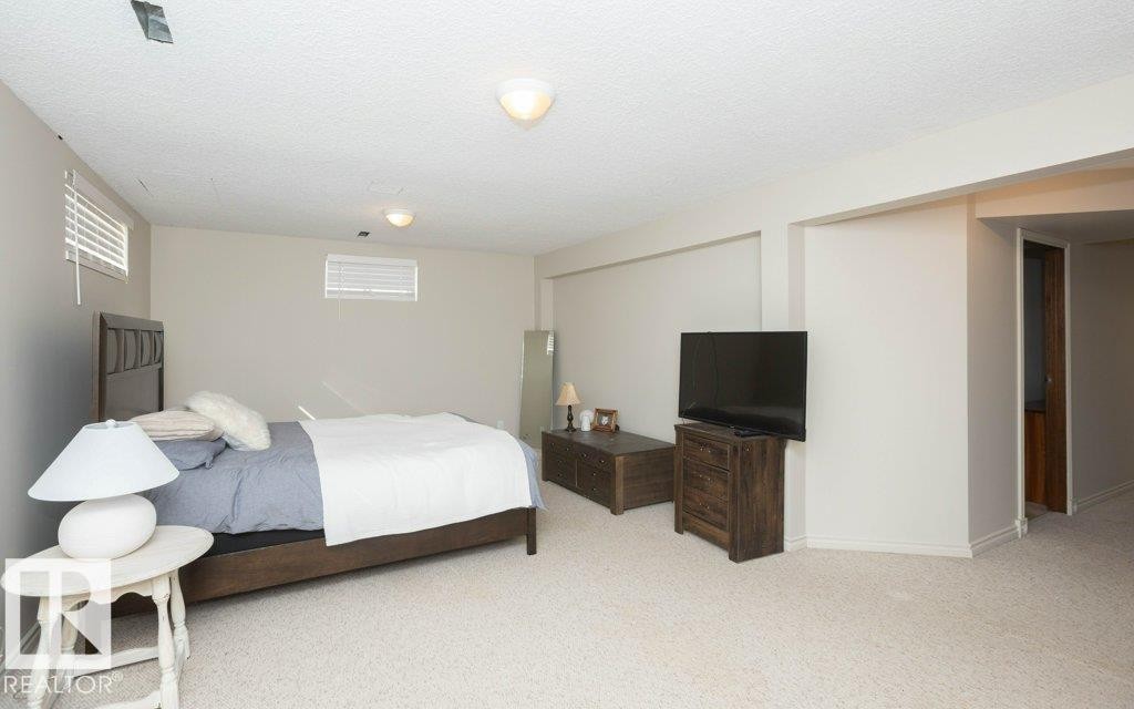 












10737 108A Avenue

,
Westlock,




AB
T7P 1C5

