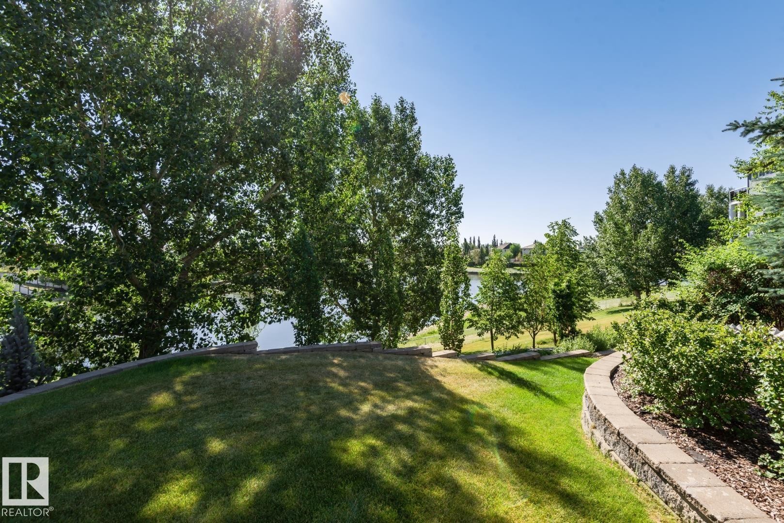 












113 16035 132 Street

,
Edmonton,




AB
T6V 0B4

