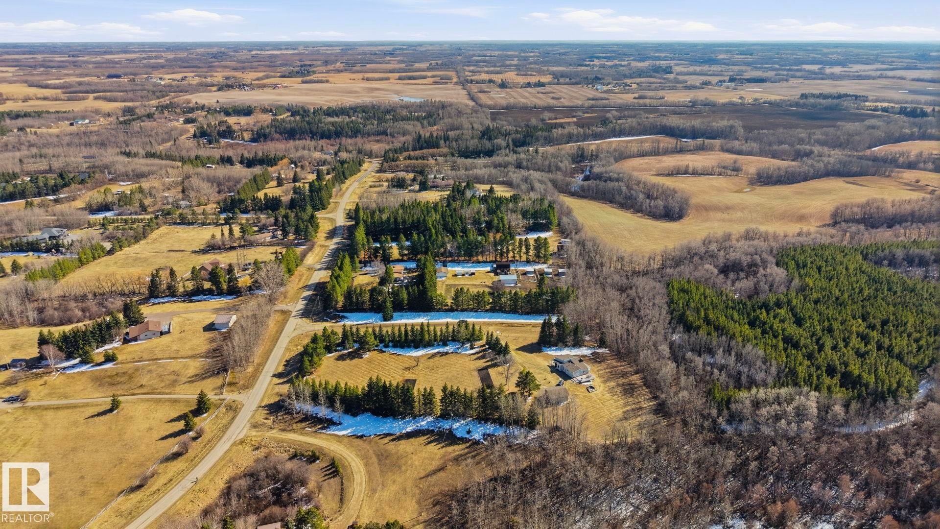 












9 52516 Range Road 13

,
Rural Parkland County,




AB
T7Y 2C1

