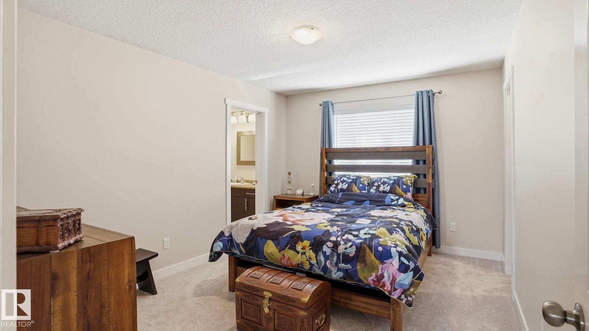 












7 300 QUEEN Street

,
Spruce Grove,




AB
T7X 2J1

