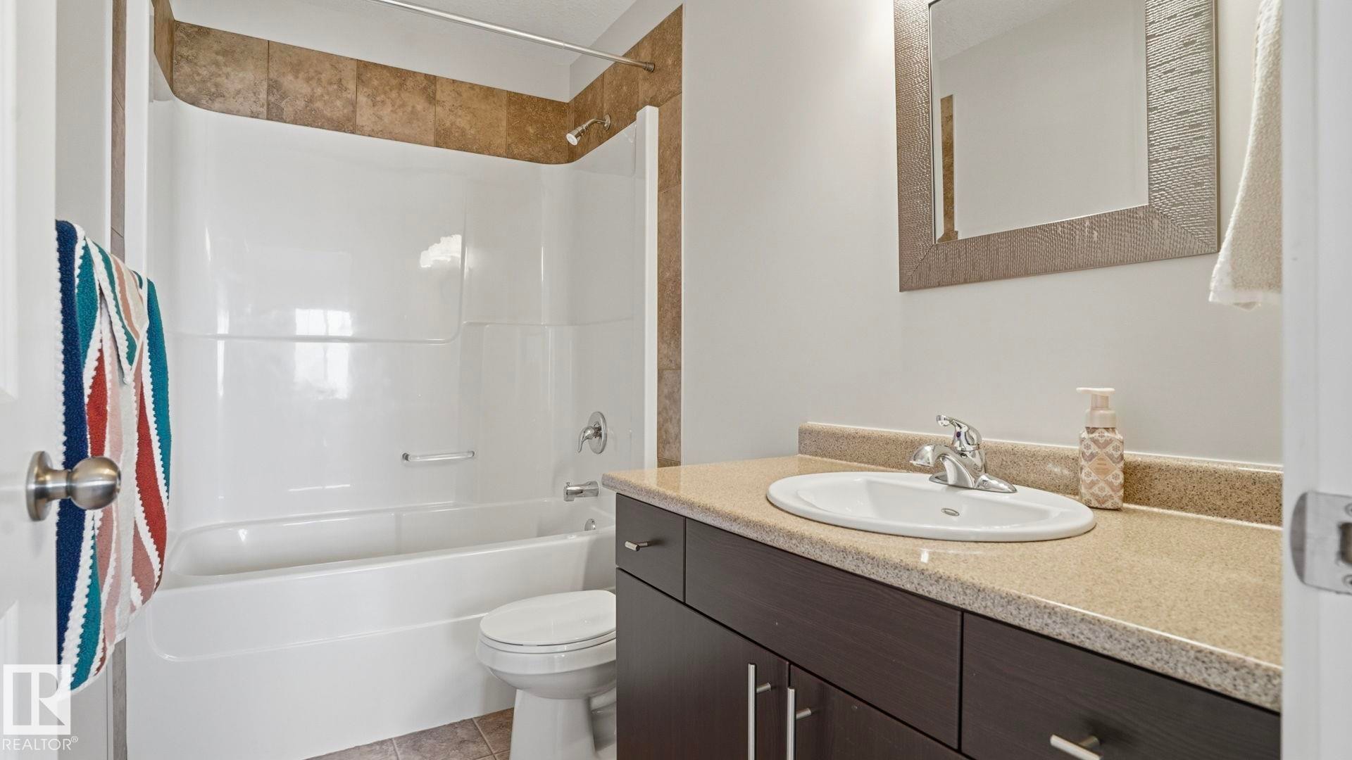 












7 300 QUEEN Street

,
Spruce Grove,




AB
T7X 2J1

