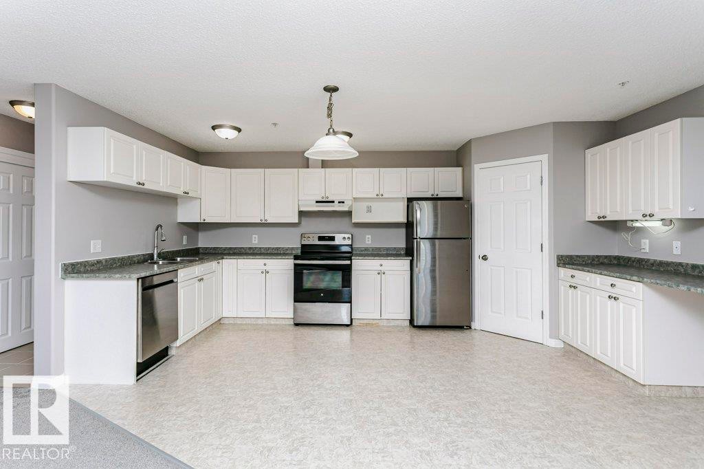 












205 9932 100 Avenue

,
Fort Saskatchewan,




AB
T8L 4L2

