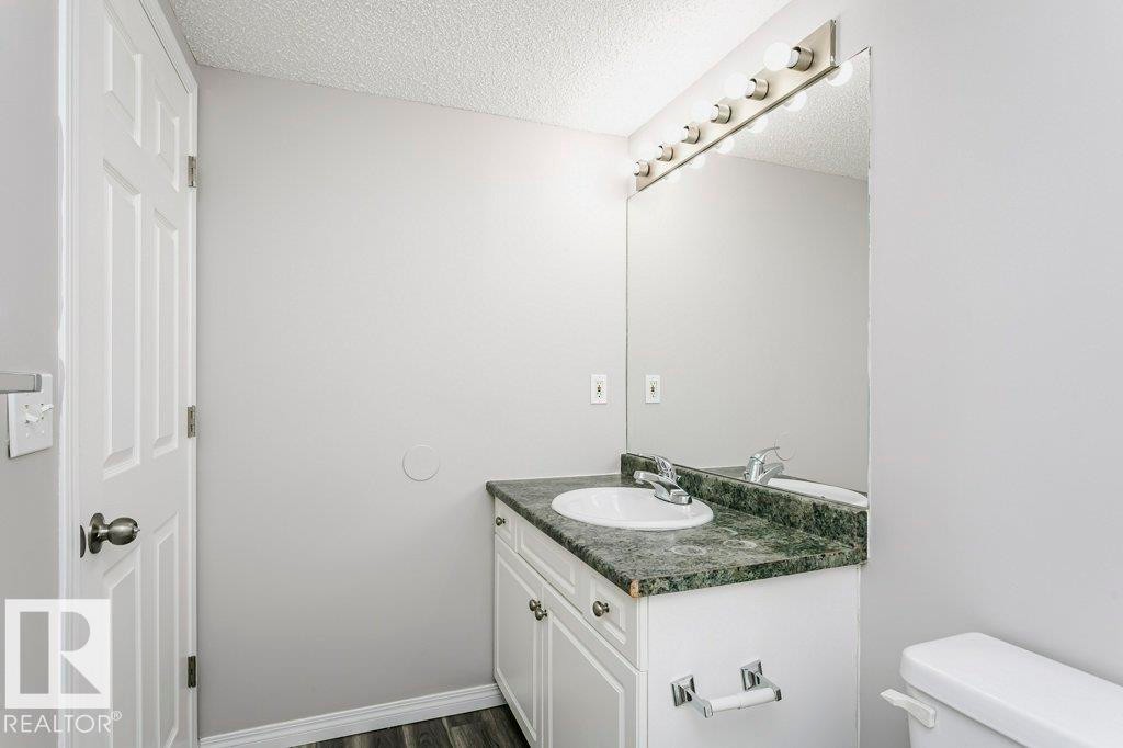 












205 9932 100 Avenue

,
Fort Saskatchewan,




AB
T8L 4L2

