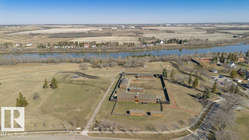 












205 9932 100 Avenue

,
Fort Saskatchewan,




AB
T8L 4L2

