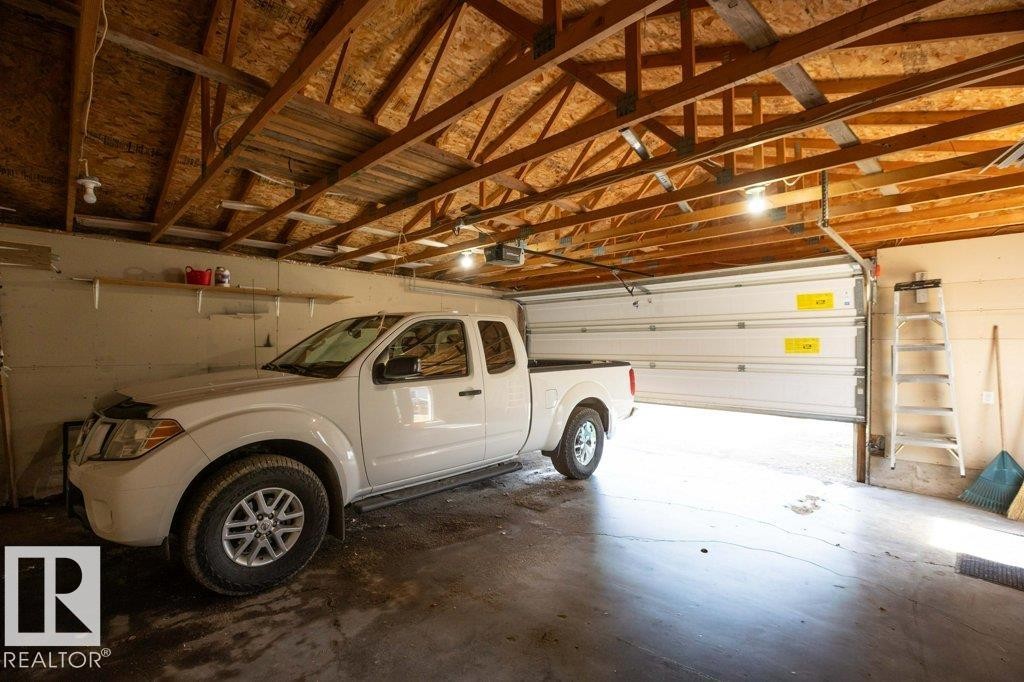 












10812 109 Street

,
Westlock,




AB
T7P 1C4

