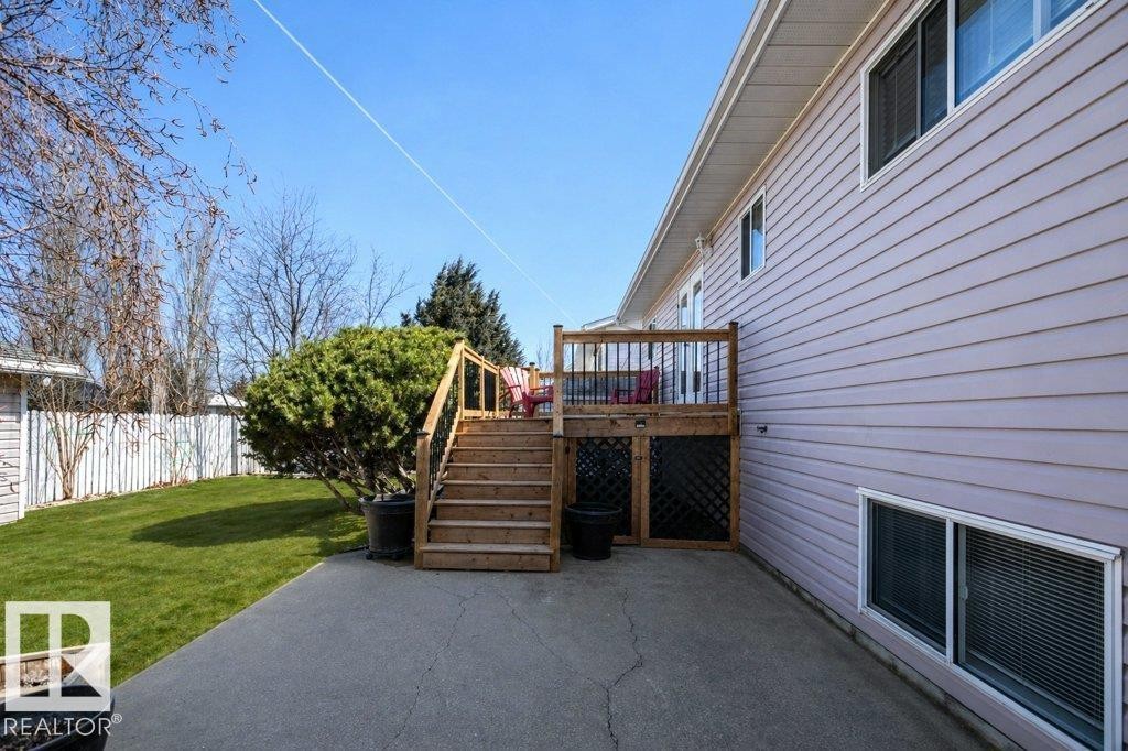 












10812 109 Street

,
Westlock,




AB
T7P 1C4

