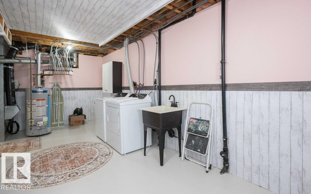 












10812 109 Street

,
Westlock,




AB
T7P 1C4


