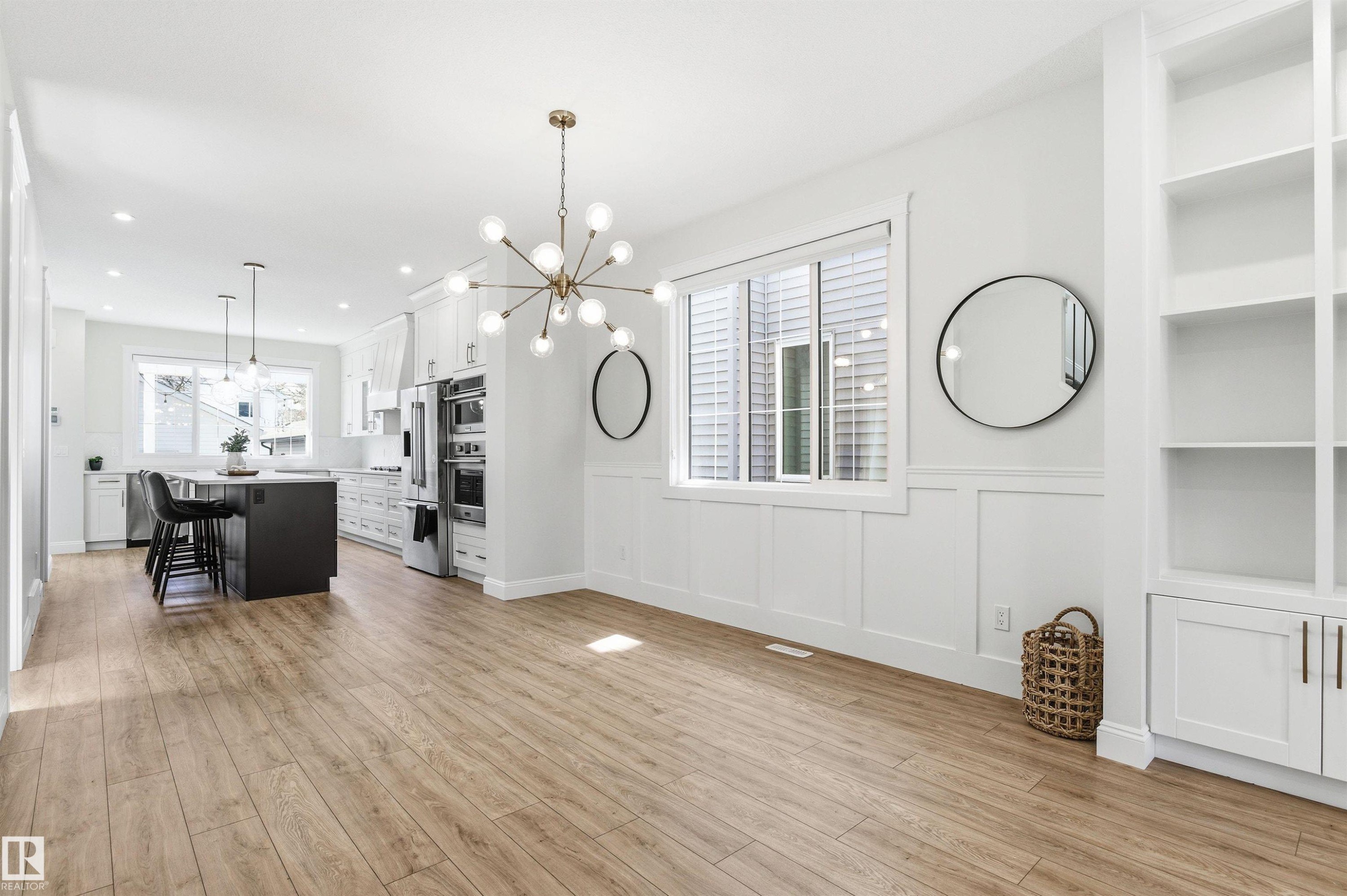 












10430 143 Street

,
Edmonton,




AB
T5N 2S4

