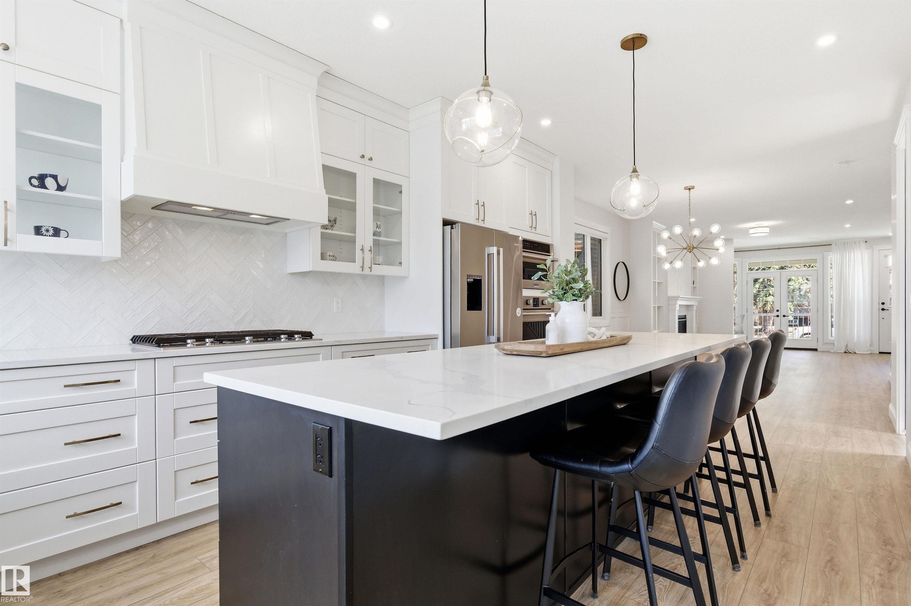 












10430 143 Street

,
Edmonton,




AB
T5N 2S4

