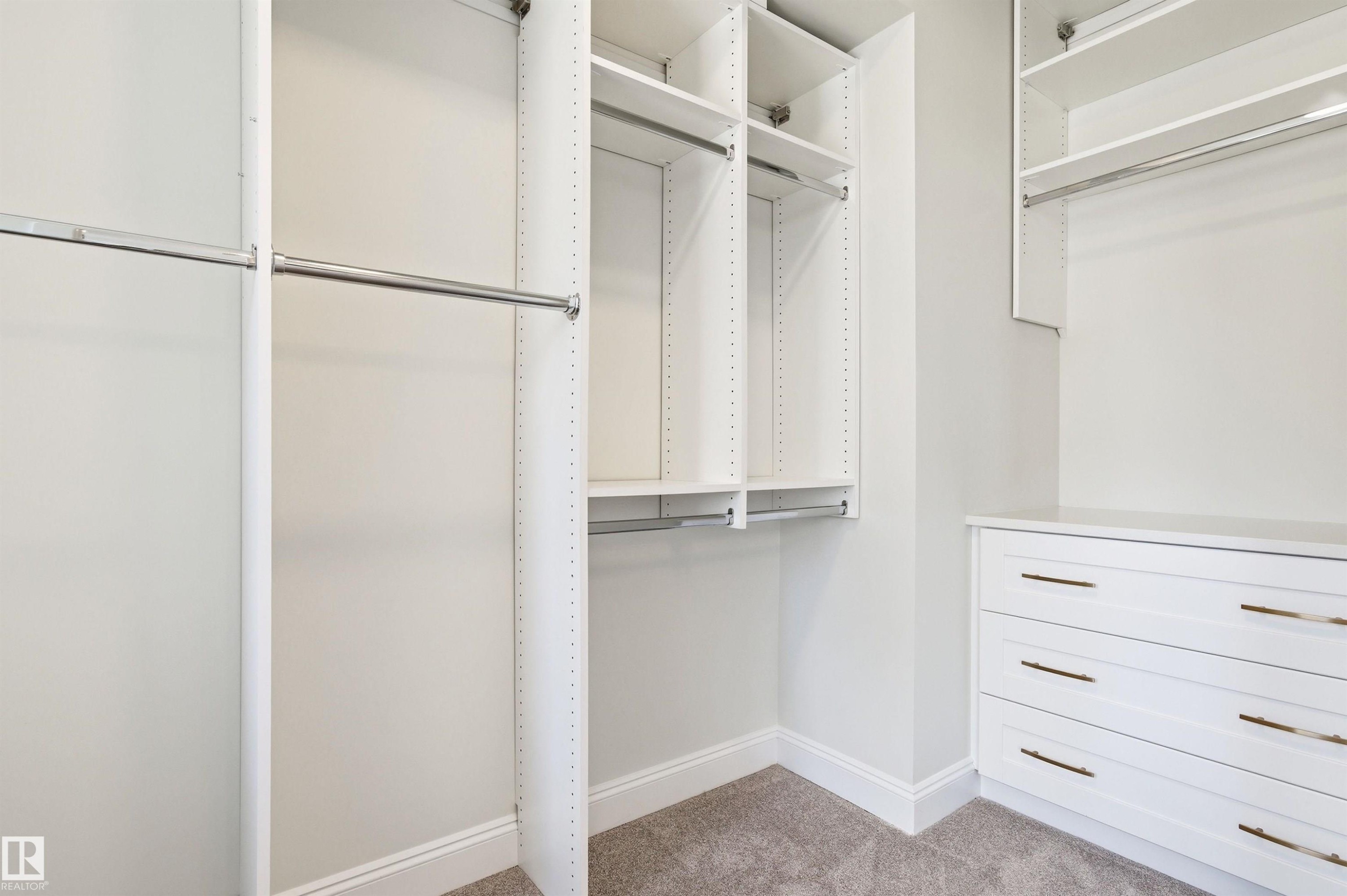 












10430 143 Street

,
Edmonton,




AB
T5N 2S4

