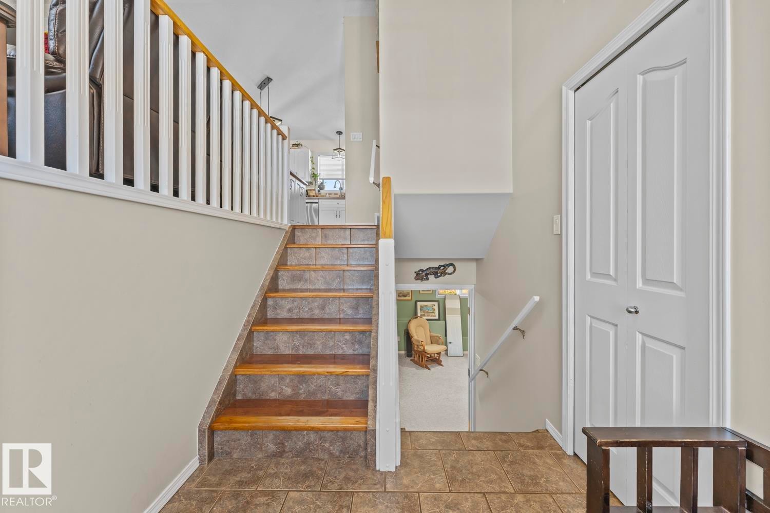 












611 19 Street

,
Cold Lake,




AB
T9M 1C6


