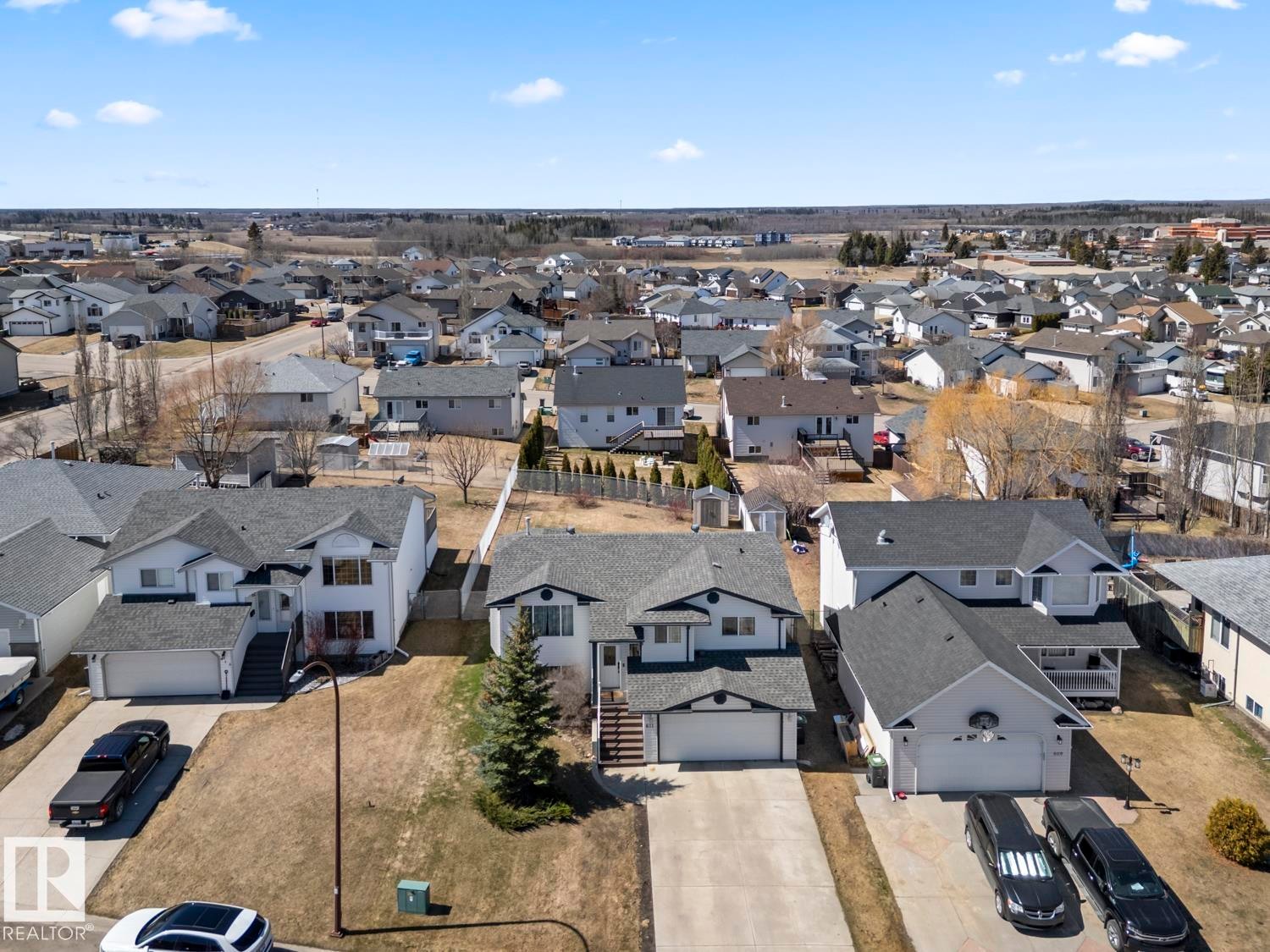 












611 19 Street

,
Cold Lake,




AB
T9M 1C6

