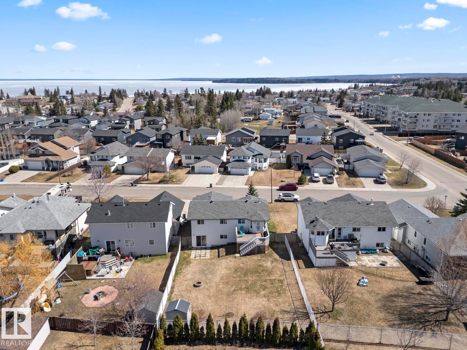 












611 19 Street

,
Cold Lake,




AB
T9M 1C6

