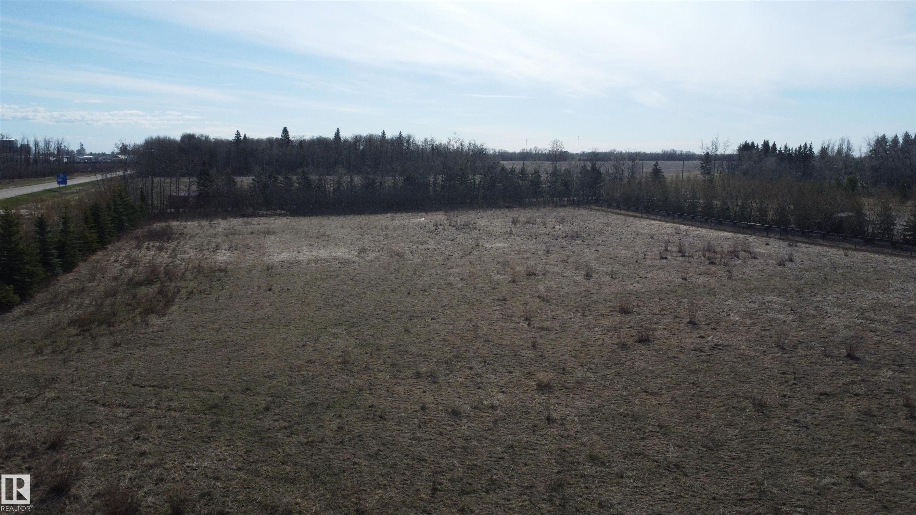 












HWY 18 & RR 270

,
Rural Westlock County,







AB
T7P 2P6

