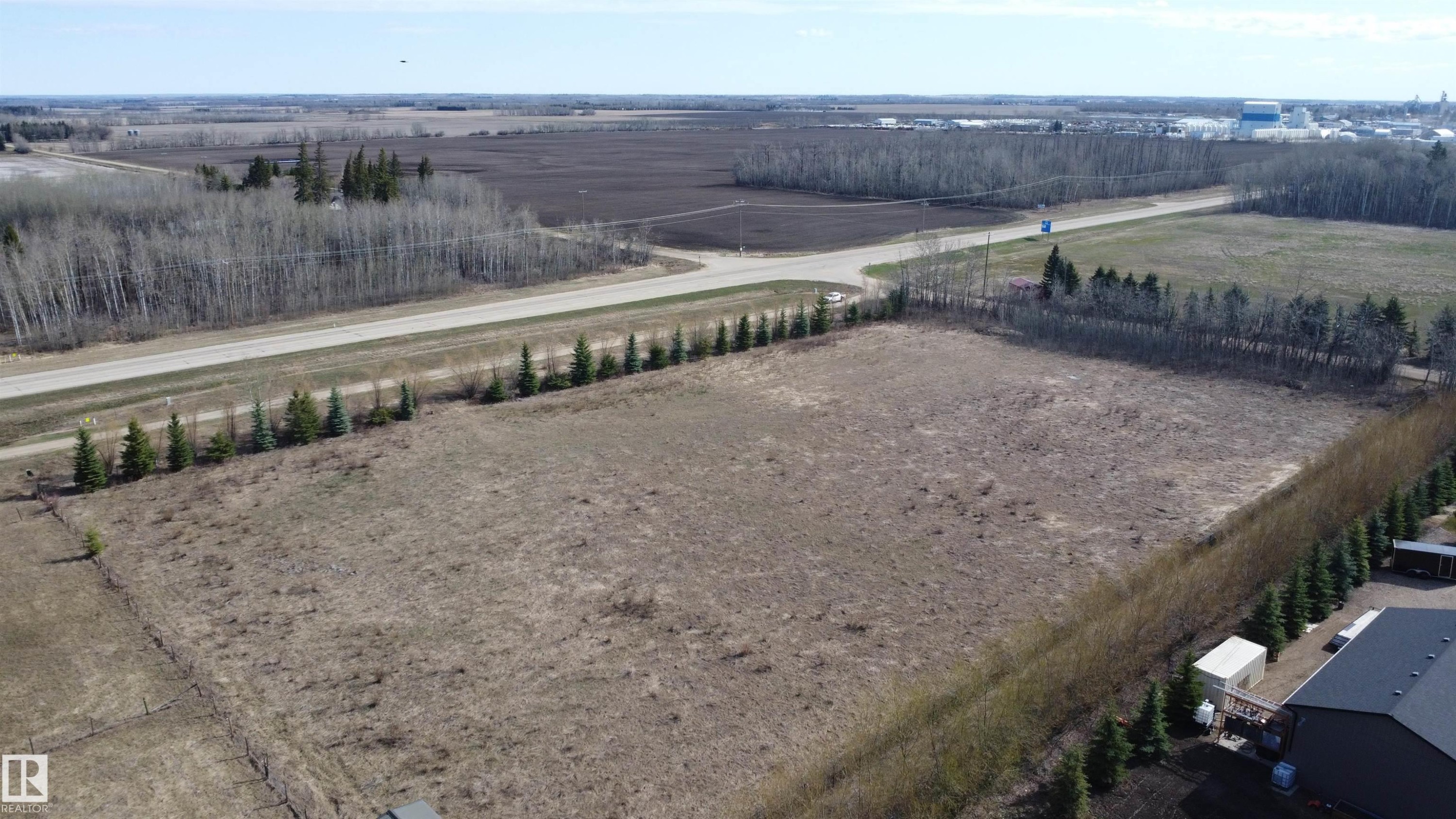












HWY 18 & RR 270

,
Rural Westlock County,







AB
T7P 2P6

