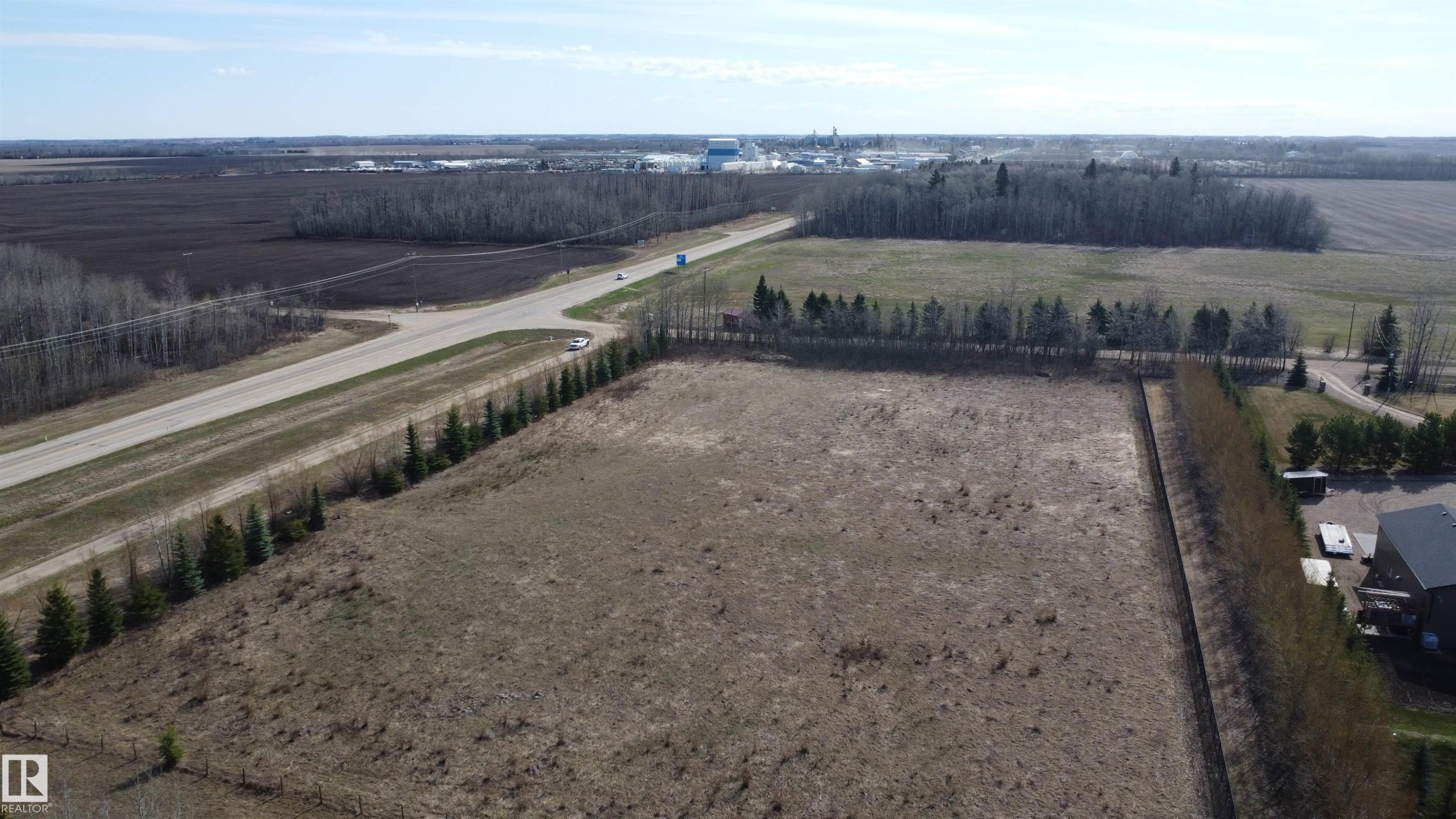 












HWY 18 & RR 270

,
Rural Westlock County,







AB
T7P 2P6

