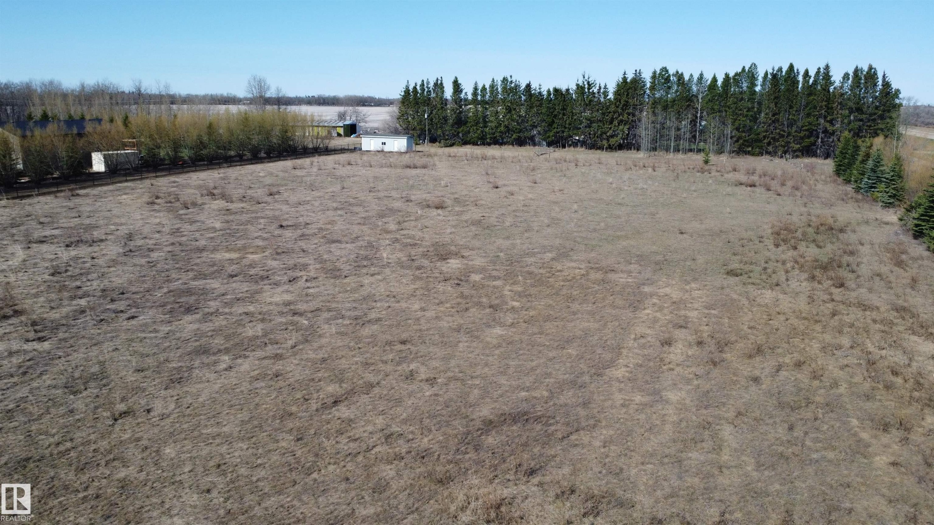 












HWY 18 & RR 270

,
Rural Westlock County,







AB
T7P 2P6

