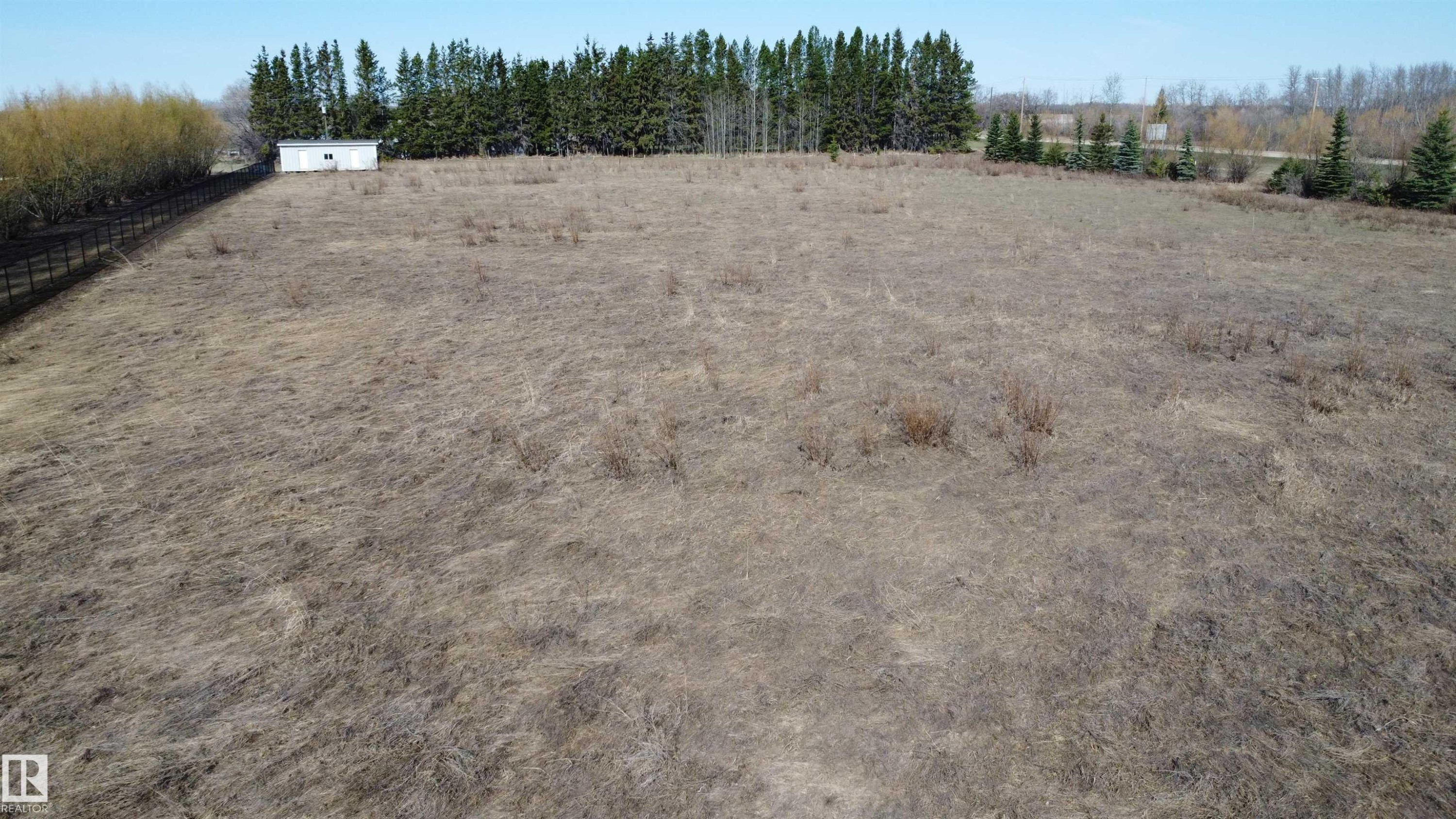 












HWY 18 & RR 270

,
Rural Westlock County,







AB
T7P 2P6

