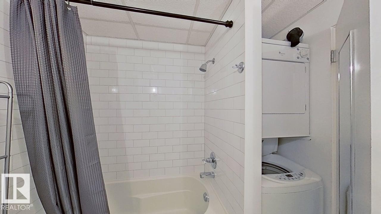 












311-10134 100 Street

,
Edmonton,




AB
T5J 0N8

