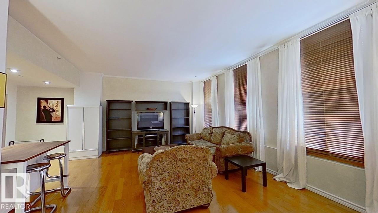 












311-10134 100 Street

,
Edmonton,




AB
T5J 0N8

