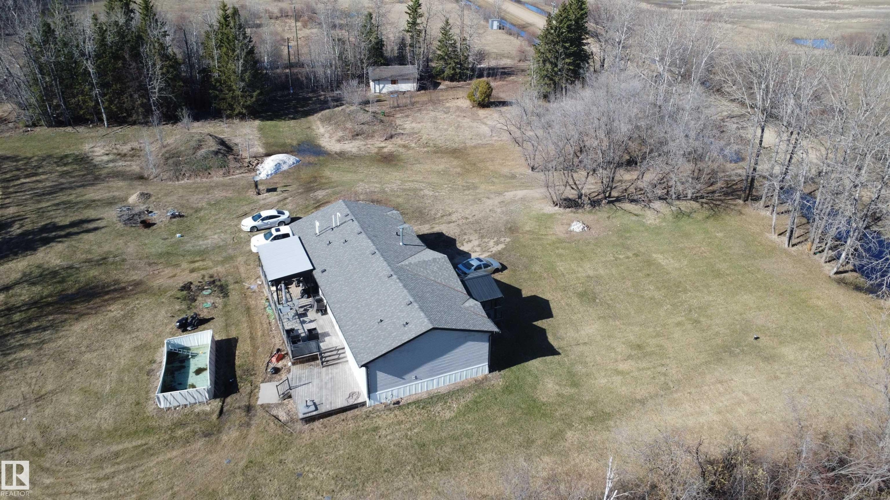 












61516 Rg Rd 204

,
Rural Thorhild County,




AB
T0A 2P0


