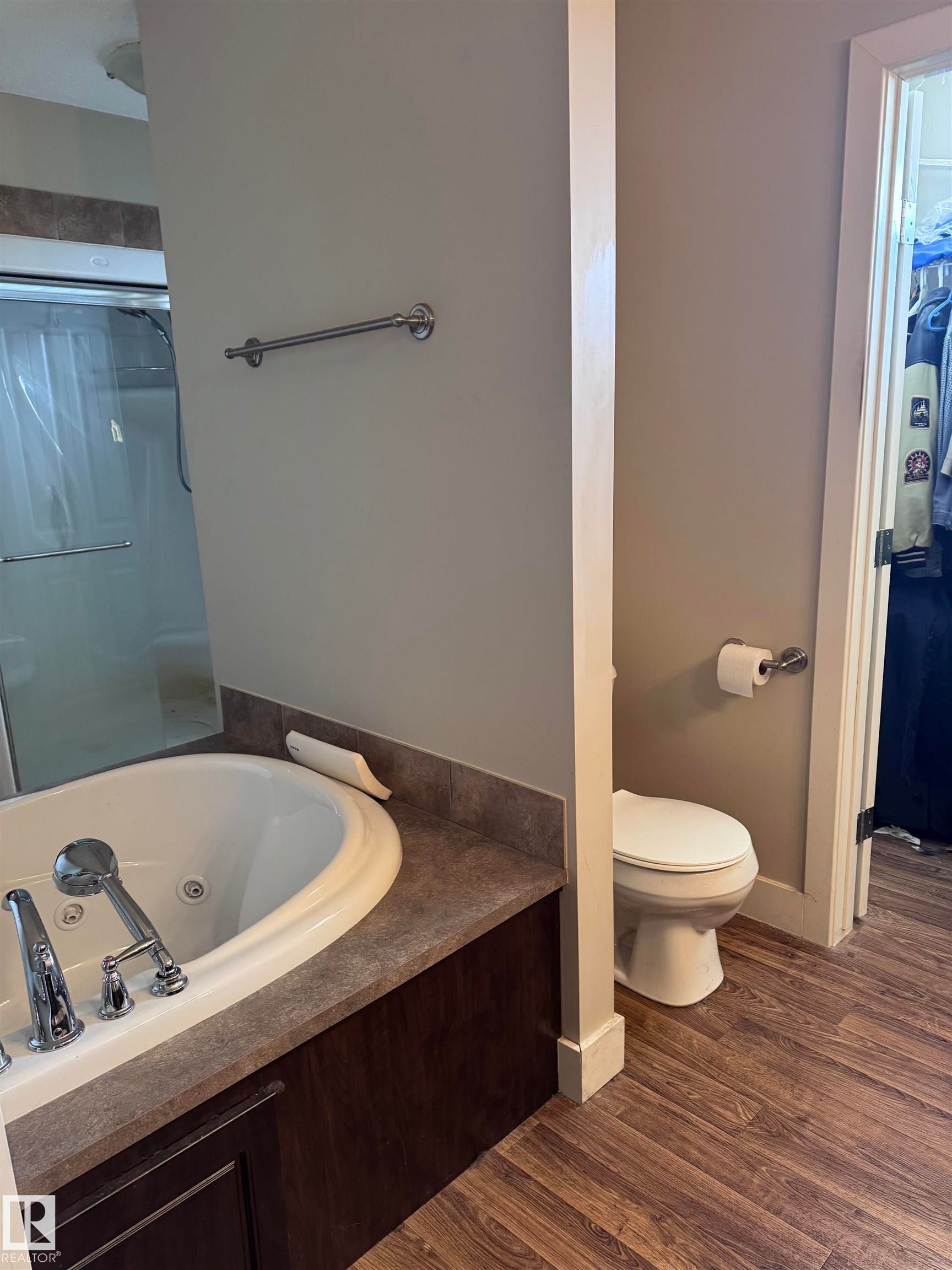 












61516 Rg Rd 204

,
Rural Thorhild County,




AB
T0A 2P0

