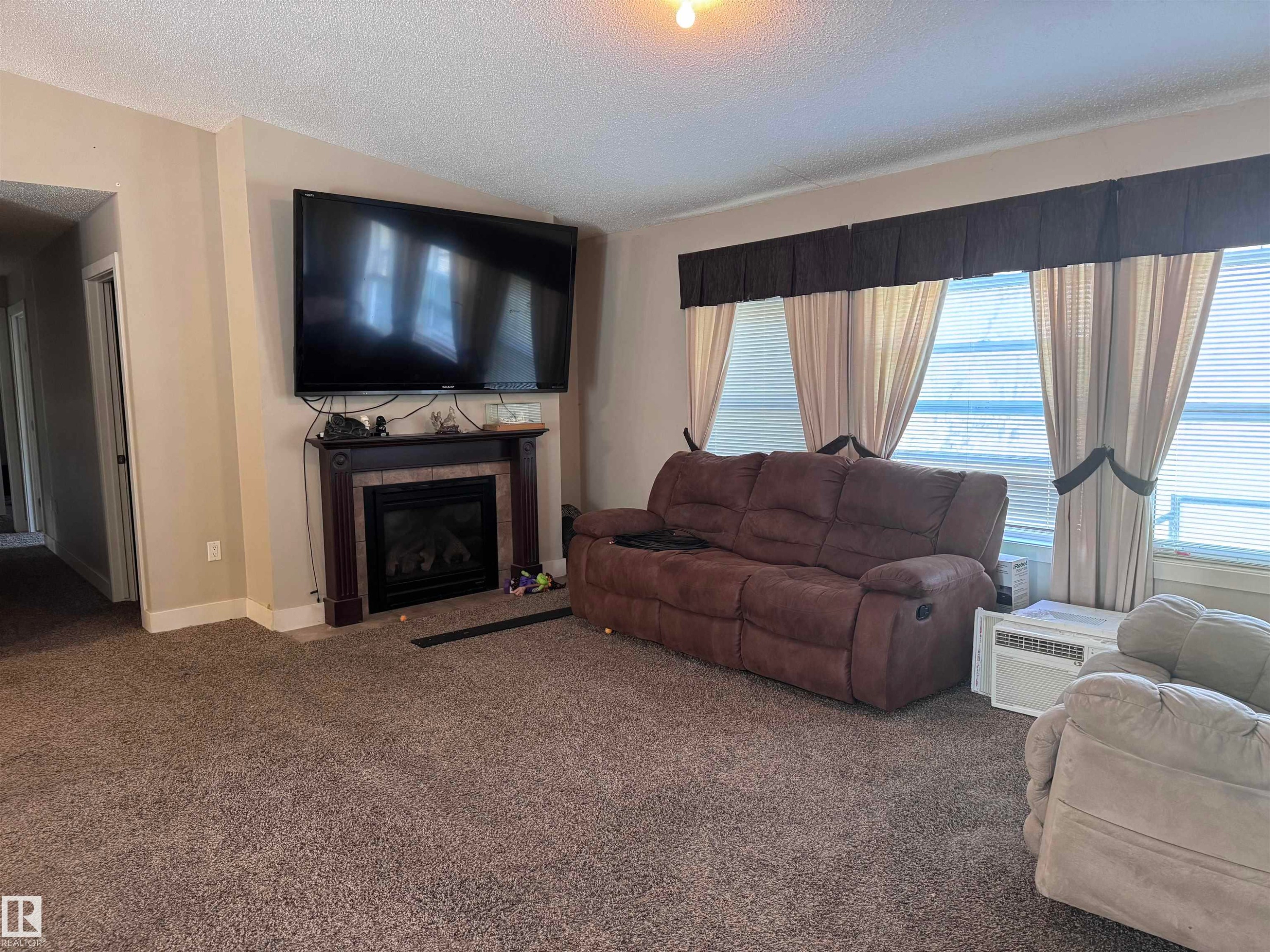 












61516 Rg Rd 204

,
Rural Thorhild County,




AB
T0A 2P0

