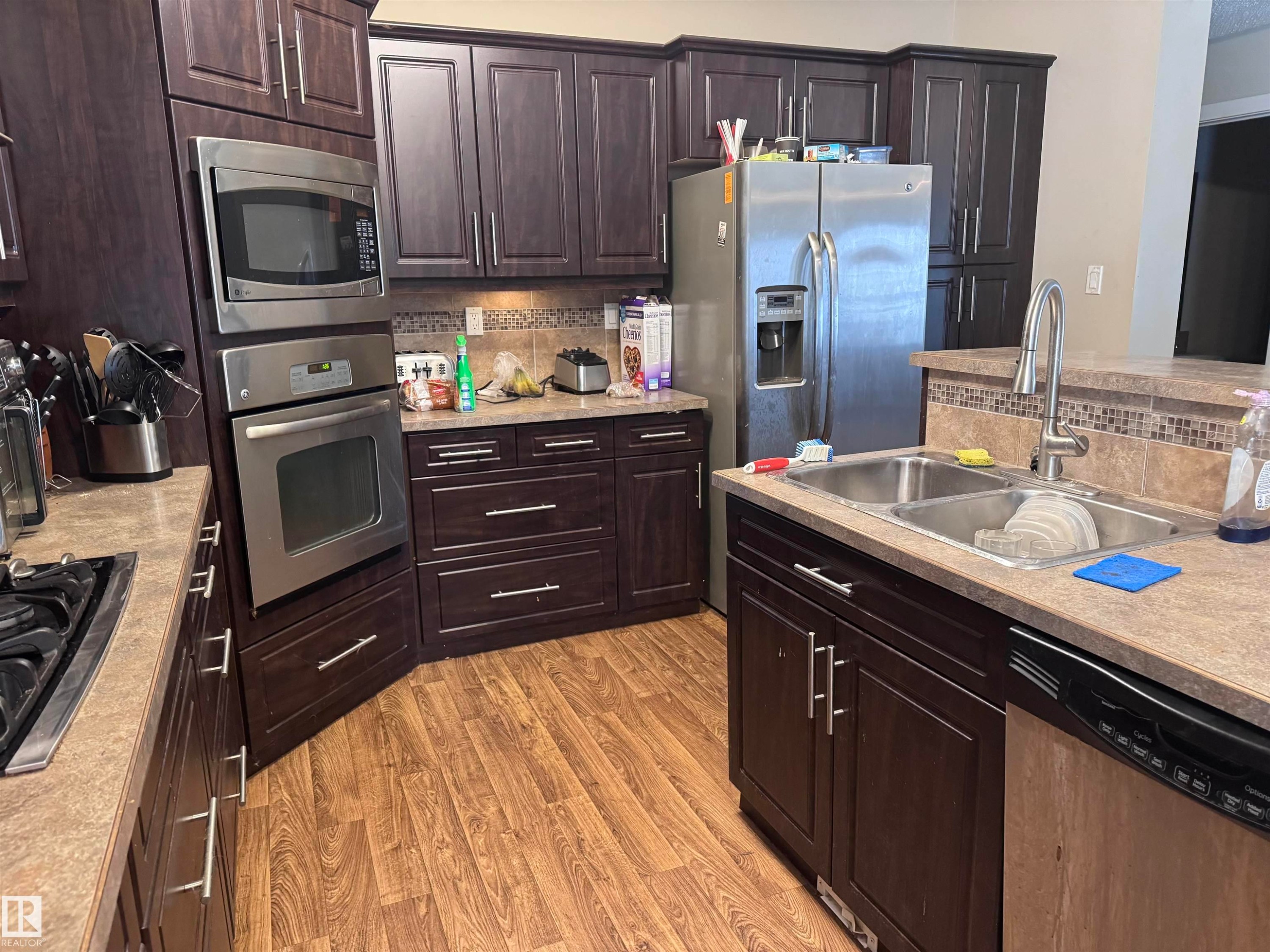 












61516 Rg Rd 204

,
Rural Thorhild County,




AB
T0A 2P0

