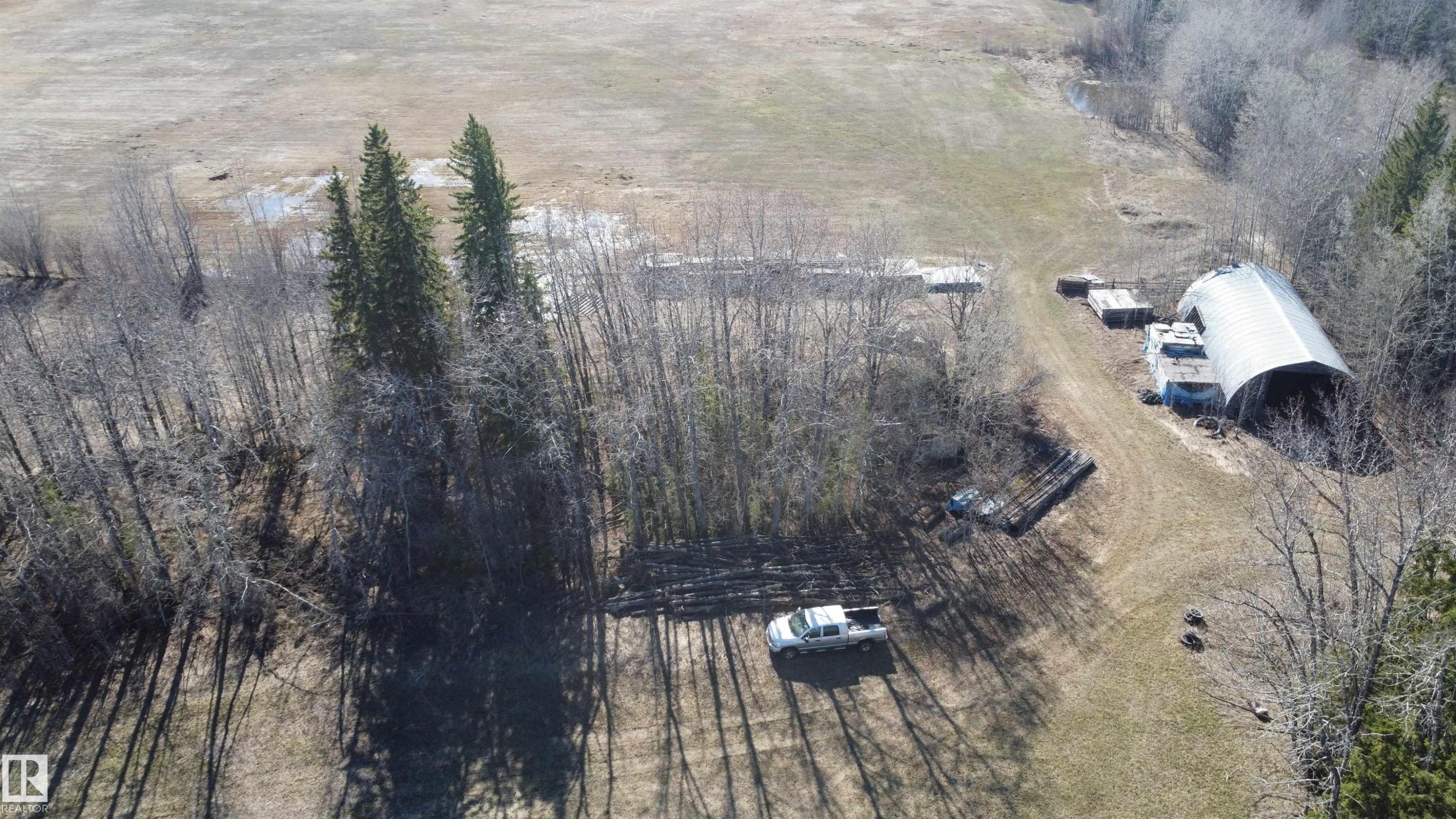 












61516 Rg Rd 204

,
Rural Thorhild County,




AB
T0A 2P0

