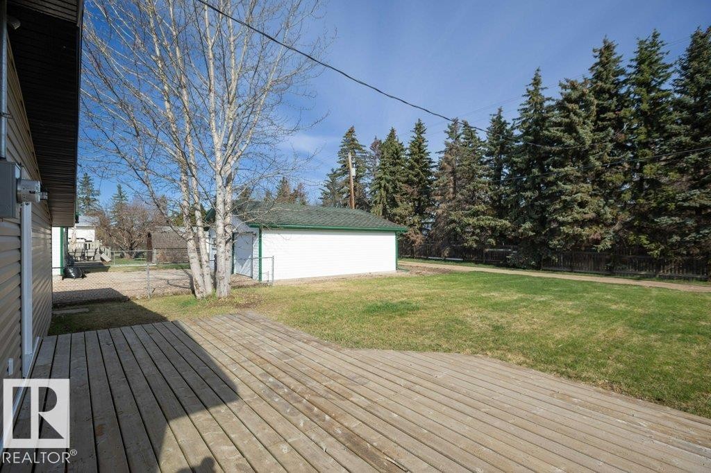 












5006 50 Avenue

,
Pickardville,




AB
T0G 1W0

