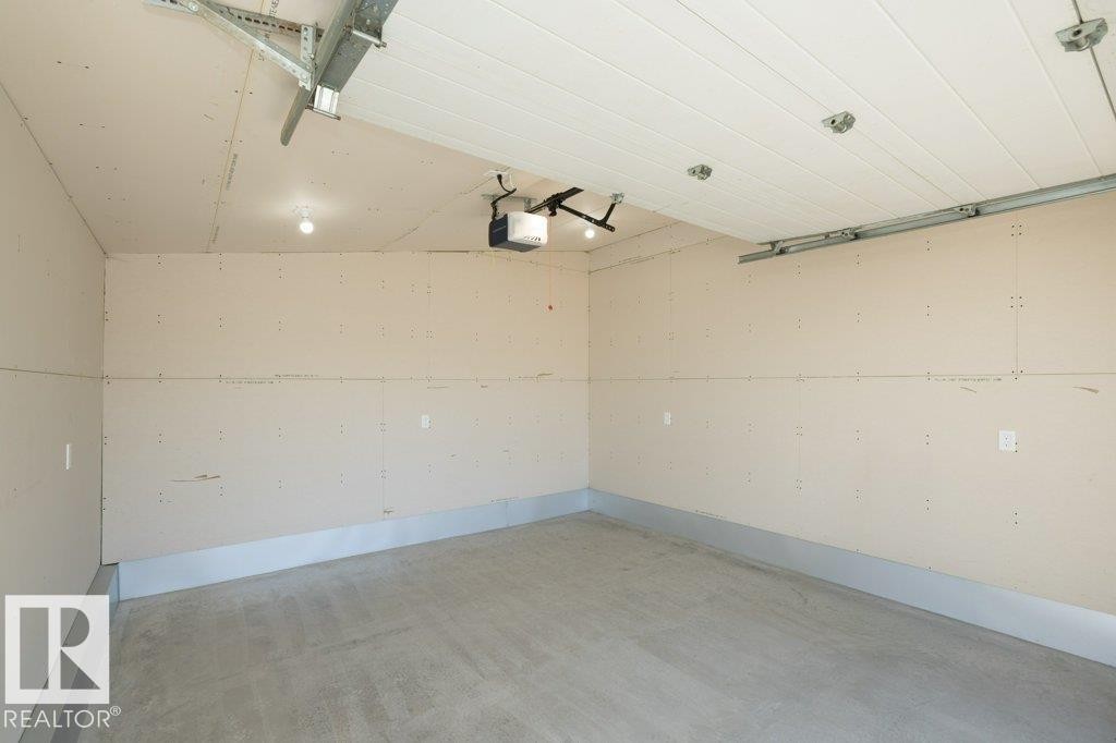 












5006 50 Avenue

,
Pickardville,




AB
T0G 1W0

