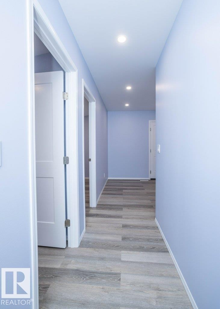 












5006 50 Avenue

,
Pickardville,




AB
T0G 1W0


