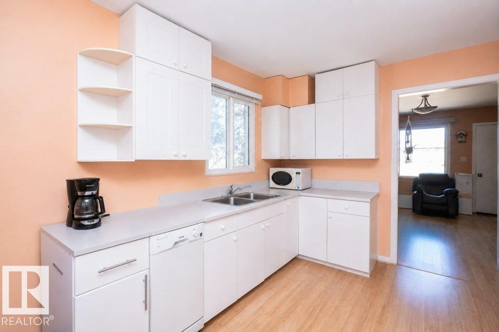 












4906 51 Street

,
Busby,




AB
T0G 0H0

