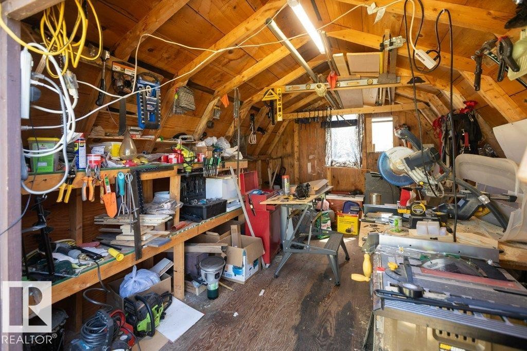 












4906 51 Street

,
Busby,




AB
T0G 0H0

