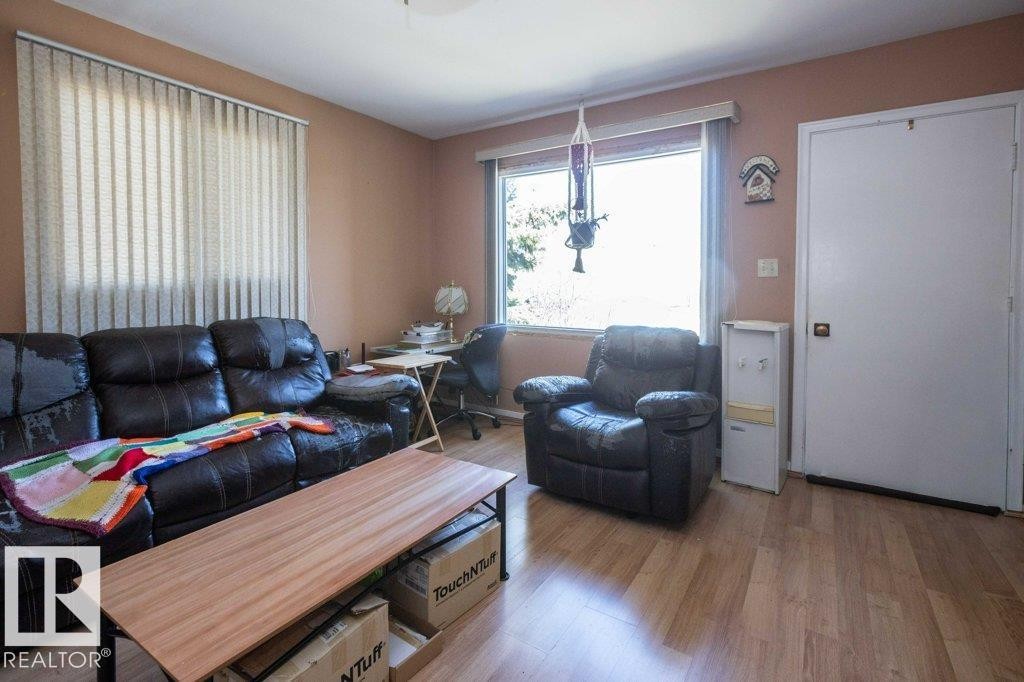 












4906 51 Street

,
Busby,




AB
T0G 0H0


