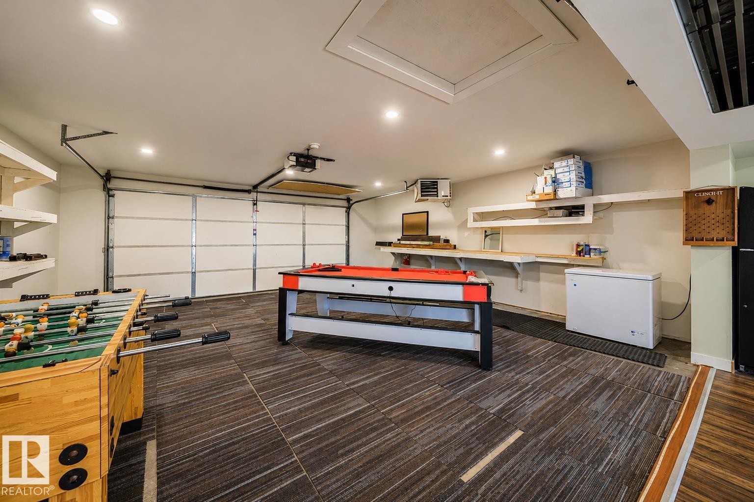 












126 HARRISON Drive

,
Edmonton,




AB
T5A 2R4

