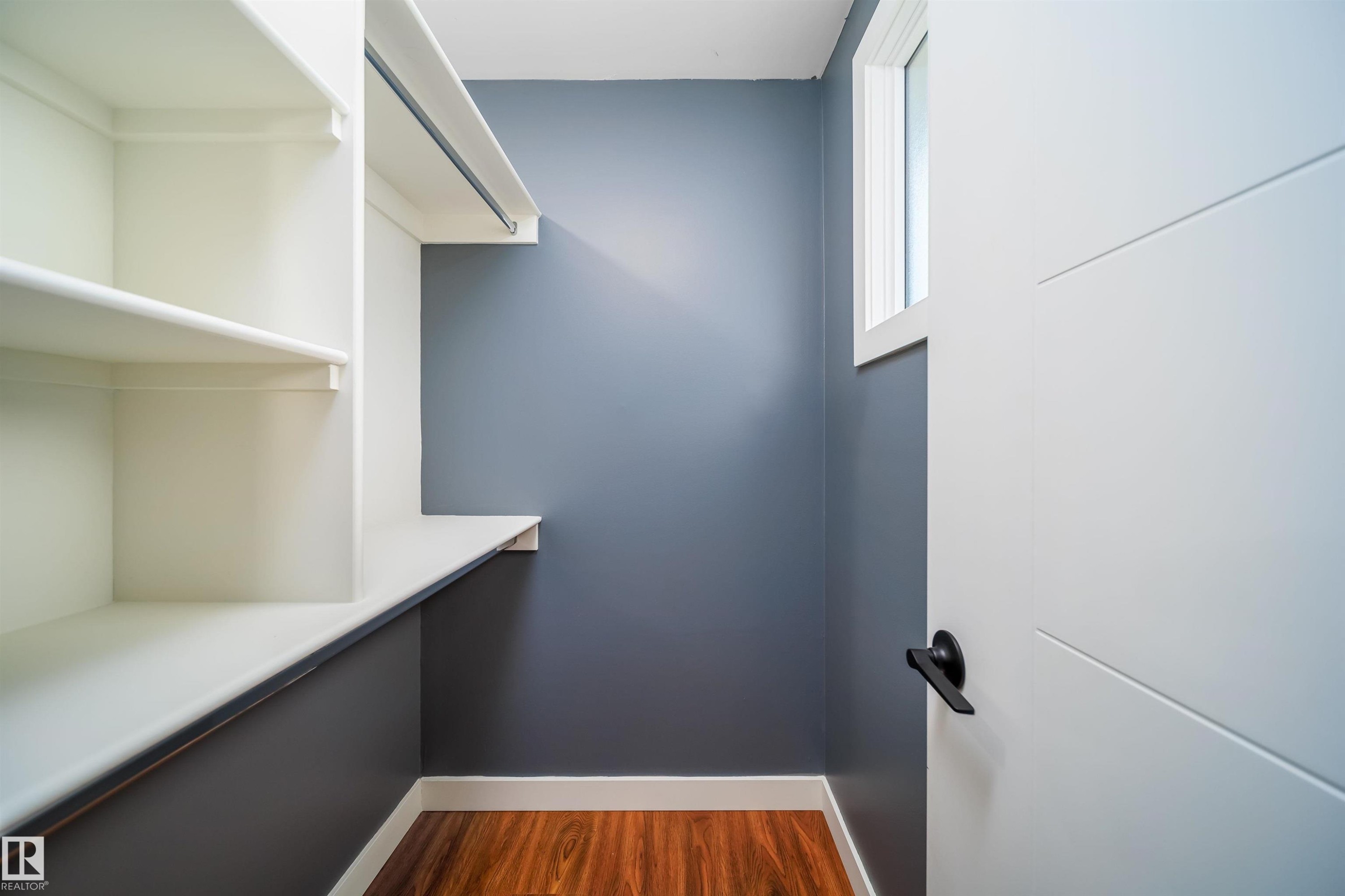 












126 HARRISON Drive

,
Edmonton,




AB
T5A 2R4


