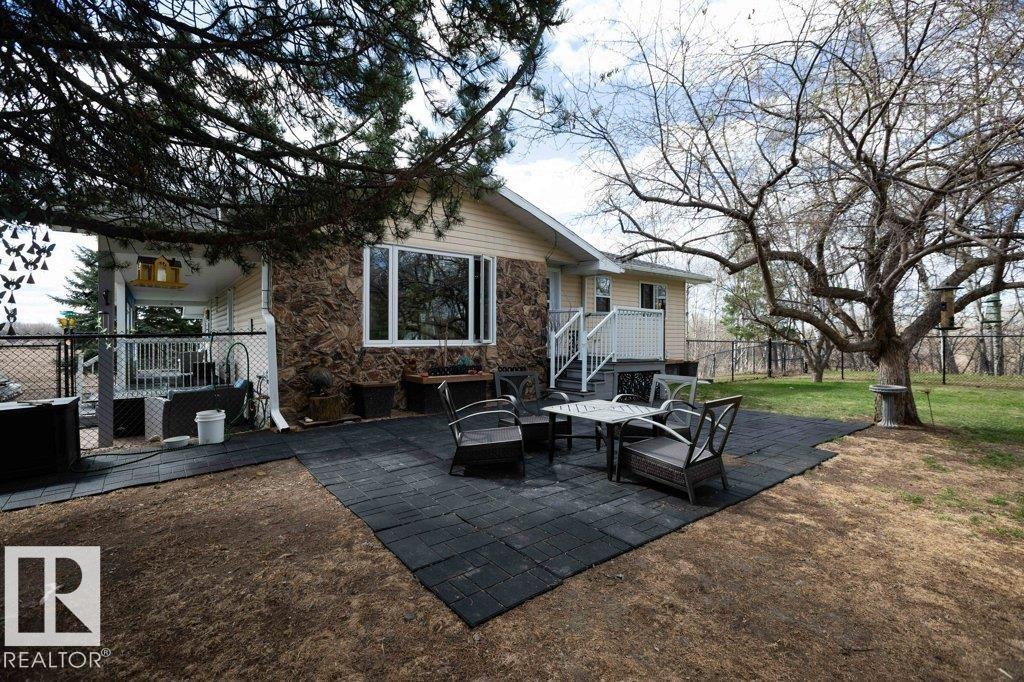 












27132A Twp Rd 632

,
Rural Westlock County,




AB
T0G 1H0

