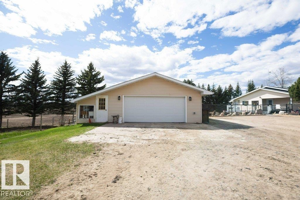 












27132A Twp Rd 632

,
Rural Westlock County,




AB
T0G 1H0

